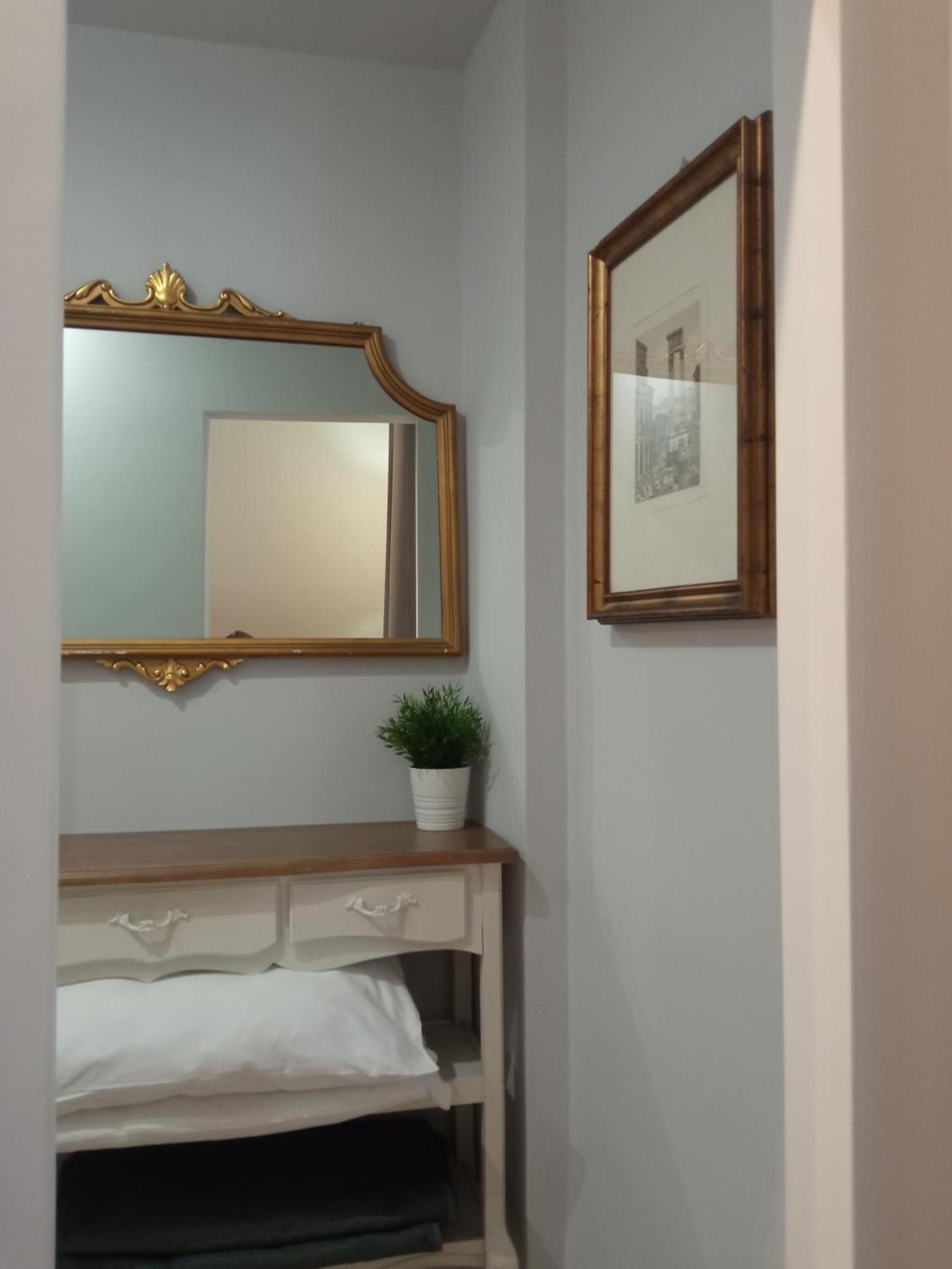 Fontana Di Trevi - Central Apartment In 로마 외부 사진